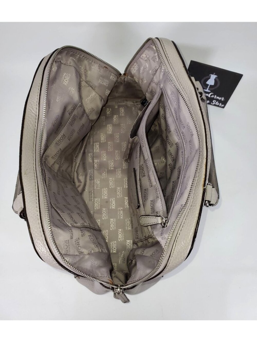 Michael Kors Women's Grey Leather Dome Satchel 1522 - Picture 11 of 15